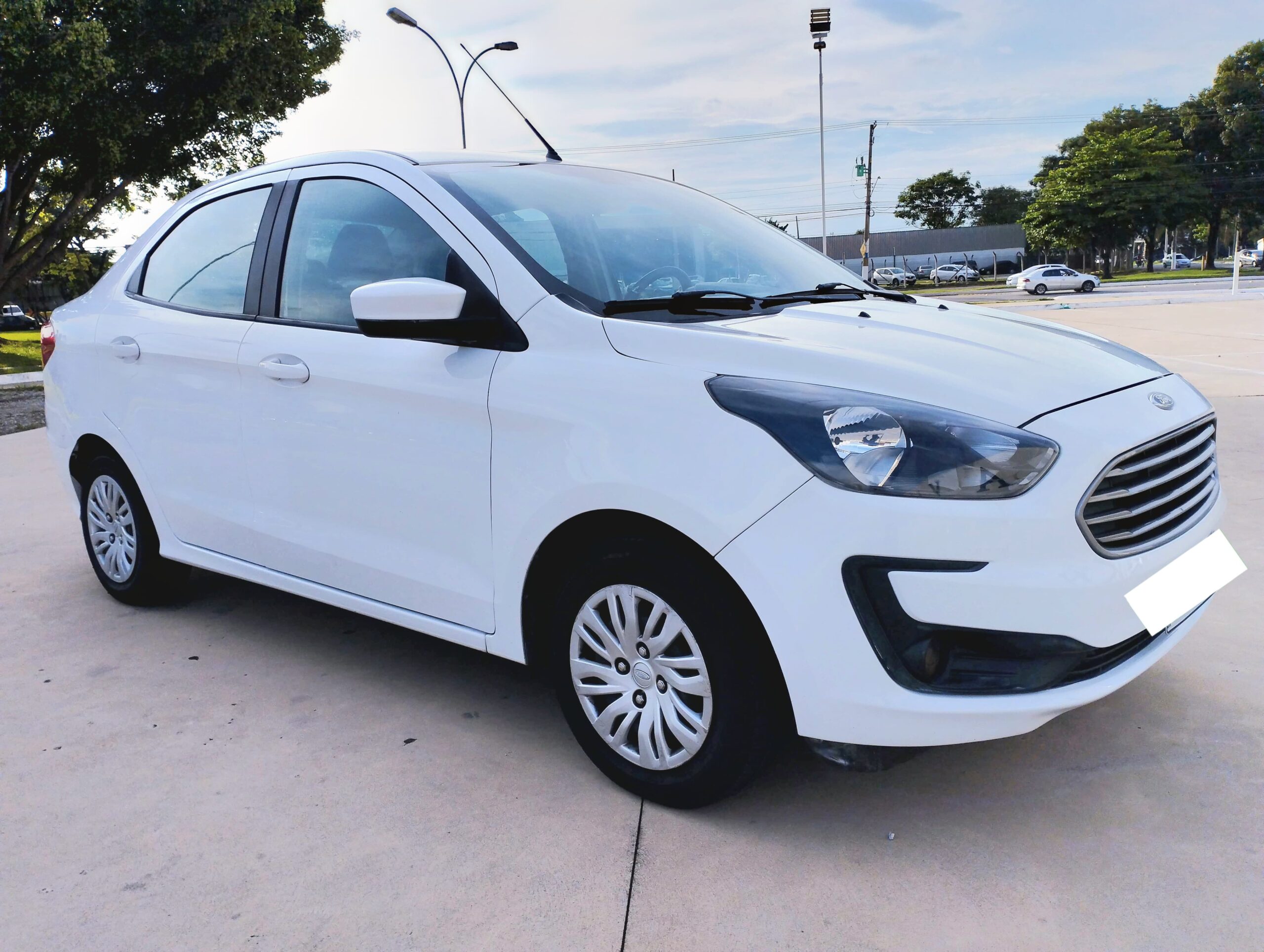 Ford Ka Sedan SE 1.5 12v Flex Branco Modelo 2020 128.000km Completo