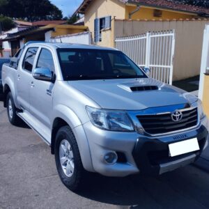 Toyota Hilux CD 4x4 3.0 Diesel SRV Câmbio automático Ano 2013 Prata Completíssima APENAS R$129.990