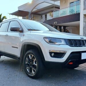 Jeep Compass Trailhawk 2.0 Diesel Tração 4x4 Câmbio automático de 9 velocidades Ano 2018 Branco 119.000km SUV COM SELO DE CERTIFICAÇÃO TRAIL RATED R$118.990