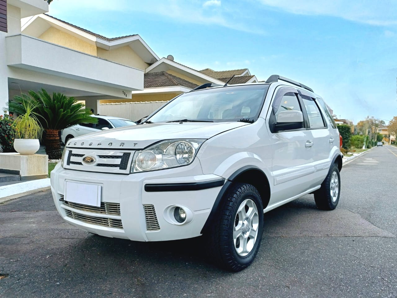 Ford Ecosport XLT 2.0 Flex Câmbio automático Ano 2012 Branco Apenas 126.000km SUV Completíssimo POR APENAS R$42.990