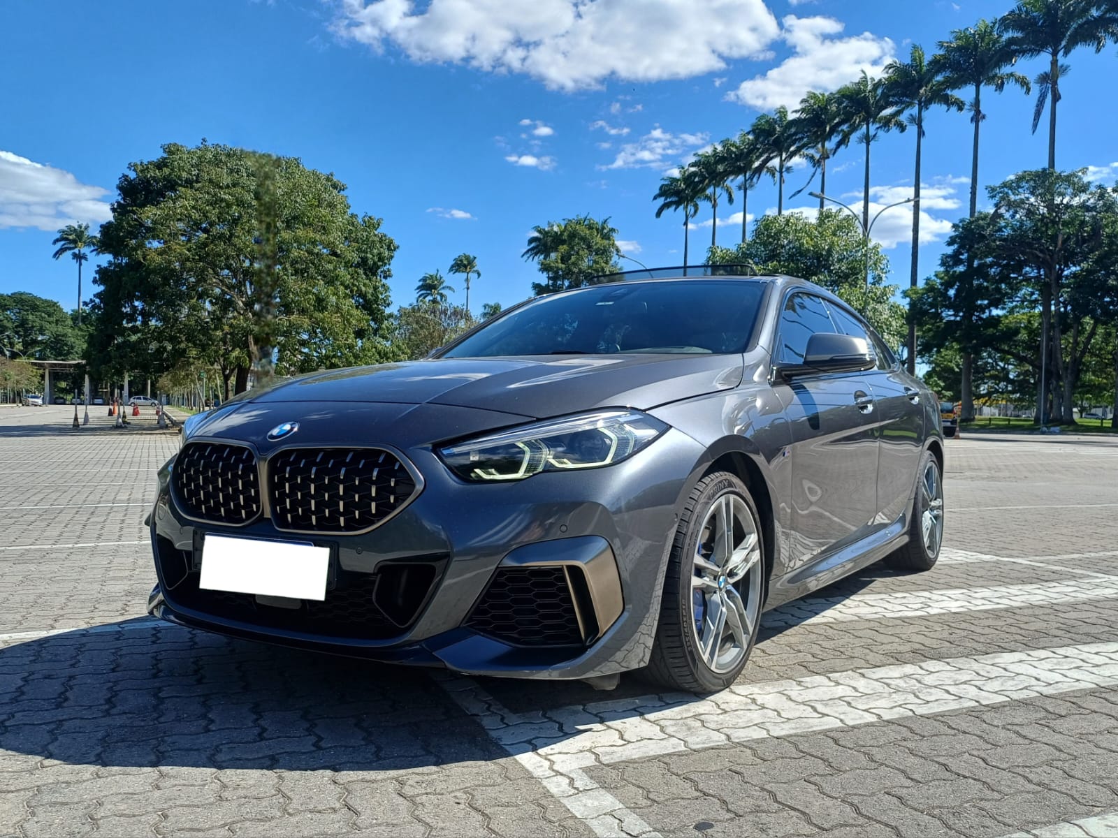 Bmw M235i XDRIVE Gran Coupé 2.0 Câmbio automático Ano 2021 Cor Cinza Apenas 20.000km OPORTUNIDADE DE NEGÓCIO: Tabela Fipe R$282.500 POR APENAS: R$235.000