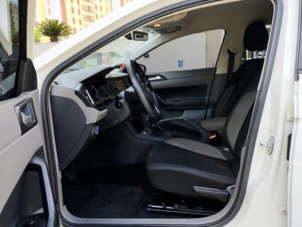 VIRTUS COMFORTLINE 1.0 TSI AUT - 2019 - Image 11