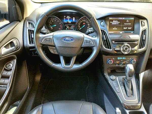 FOCUS FASTBACK TITANIUM PLUS AUT - 2016 - Image 15