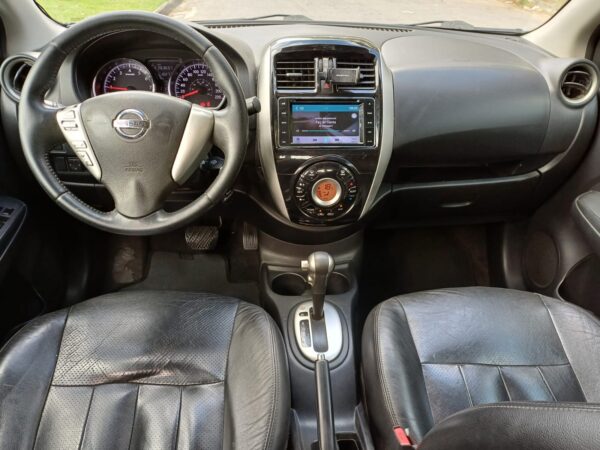 Nissan Versa Unique 1.6 Flex Automático 2017 Preto - R$10.000 ABAIXO FIPE! - Facilita Autos Jacareí - Imagem 11