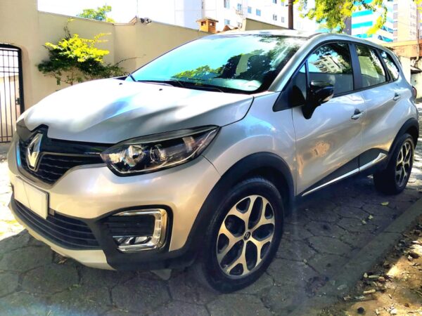Renault Captur Intense 1.6 Flex Automática 2020 Prata - Impecável e Perícia Aprovada - Facilita Autos Jacareí - Imagem 4