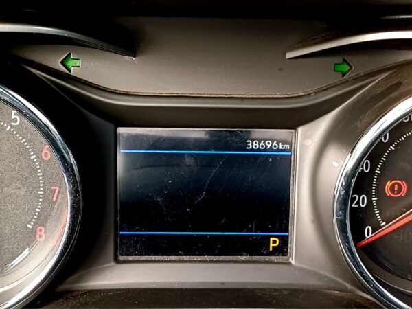 TRACKER PREMIER AUTOMÁTICA - 2022 - Image 14