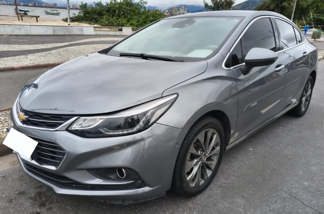 Descubra o Chevrolet Cruze LTZ 1.4 Turbo Automático 2019 na Facilita Autos: Com Todas as Revisões Feitas na Concessionária, 4 Pneus Novíssimos e Perícia Cautelar Aprovada para Sua Compra Segura e Transparente!