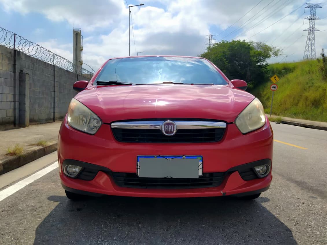 Fiat Grand Siena Attractive 1.4 2013: Sedan Completo - Imagem 3