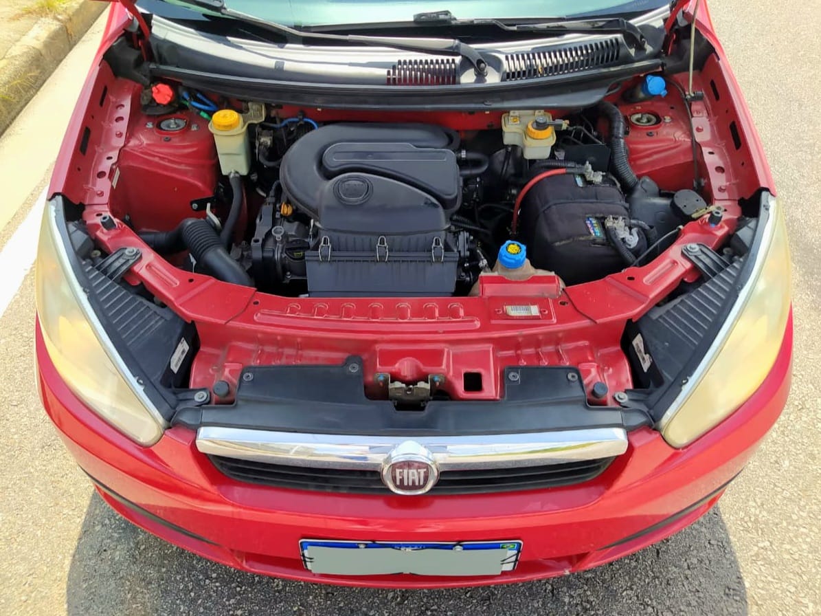 Fiat Grand Siena Attractive 1.4 2013: Sedan Completo - Imagem 8