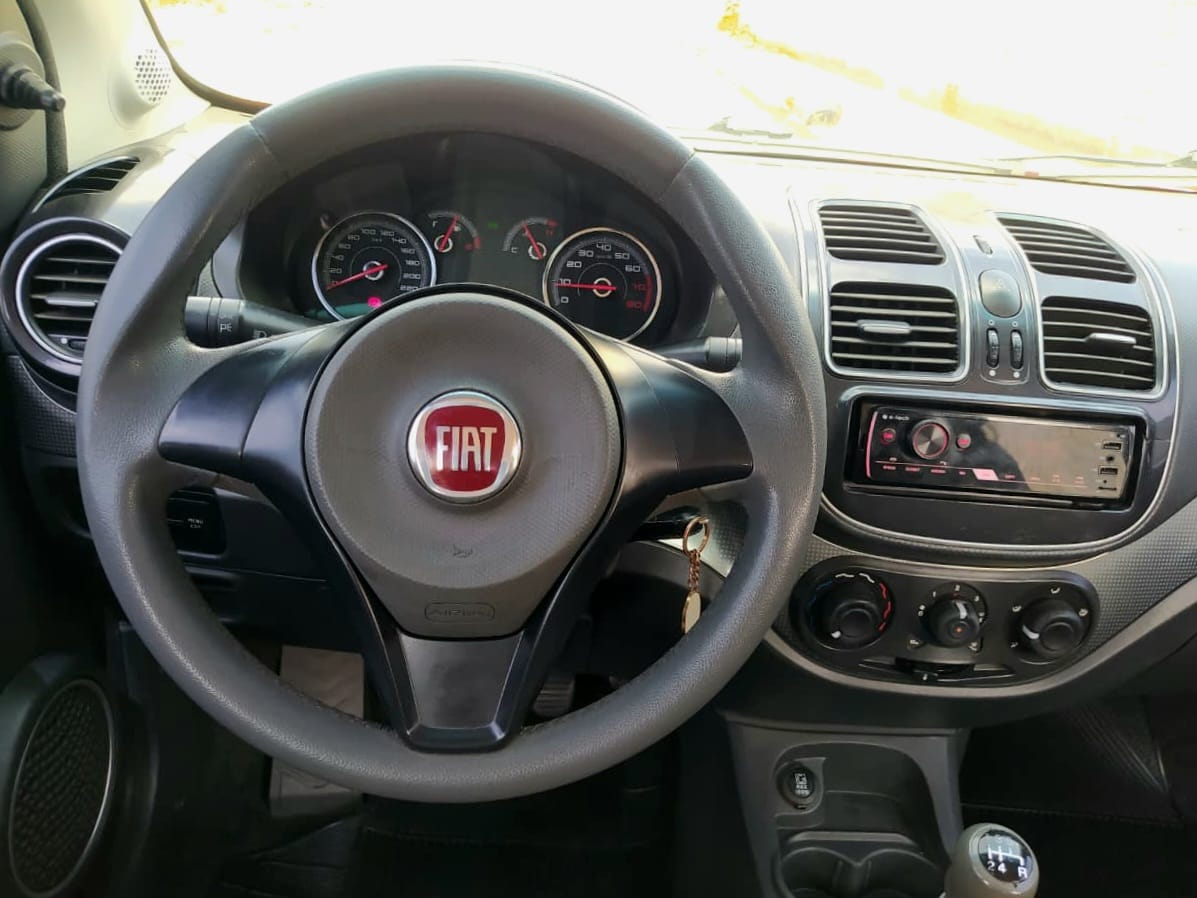 Fiat Grand Siena Attractive 1.4 2013: Sedan Completo - Imagem 13