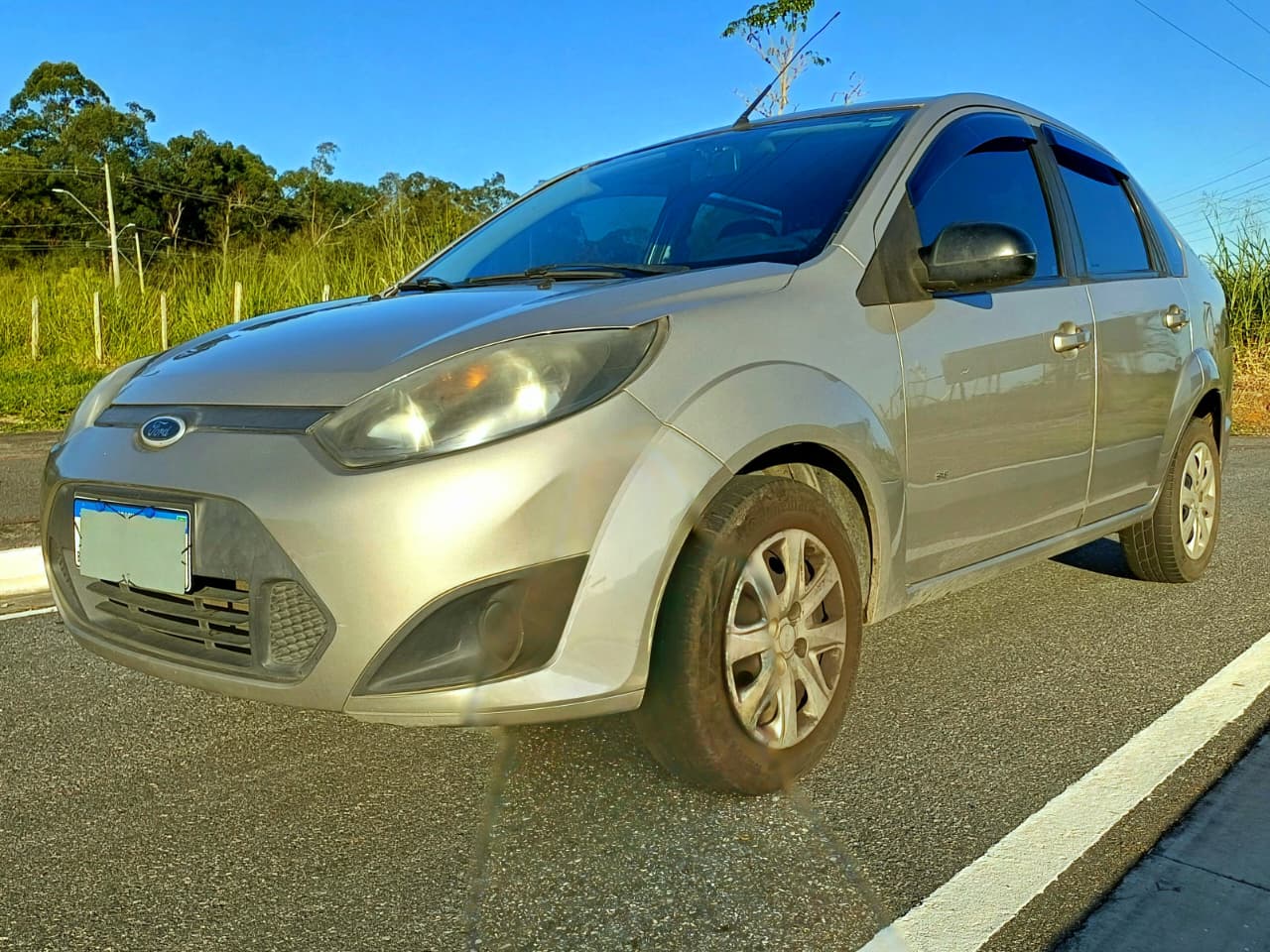 Ford Fiesta Sedan 2014 em Jacareí Ford Fiesta Sedan Prata Riviera 2014 Fiesta Sedan completo 2014 Interior Ford Fiesta Sedan Ford Fiesta Sedan oportunidade de repasse Ford Fiesta Sedan documentação em dia Ford Fiesta Sedan com perícia cautelar aprovada Ford Fiesta Sedan usado em Jacareí