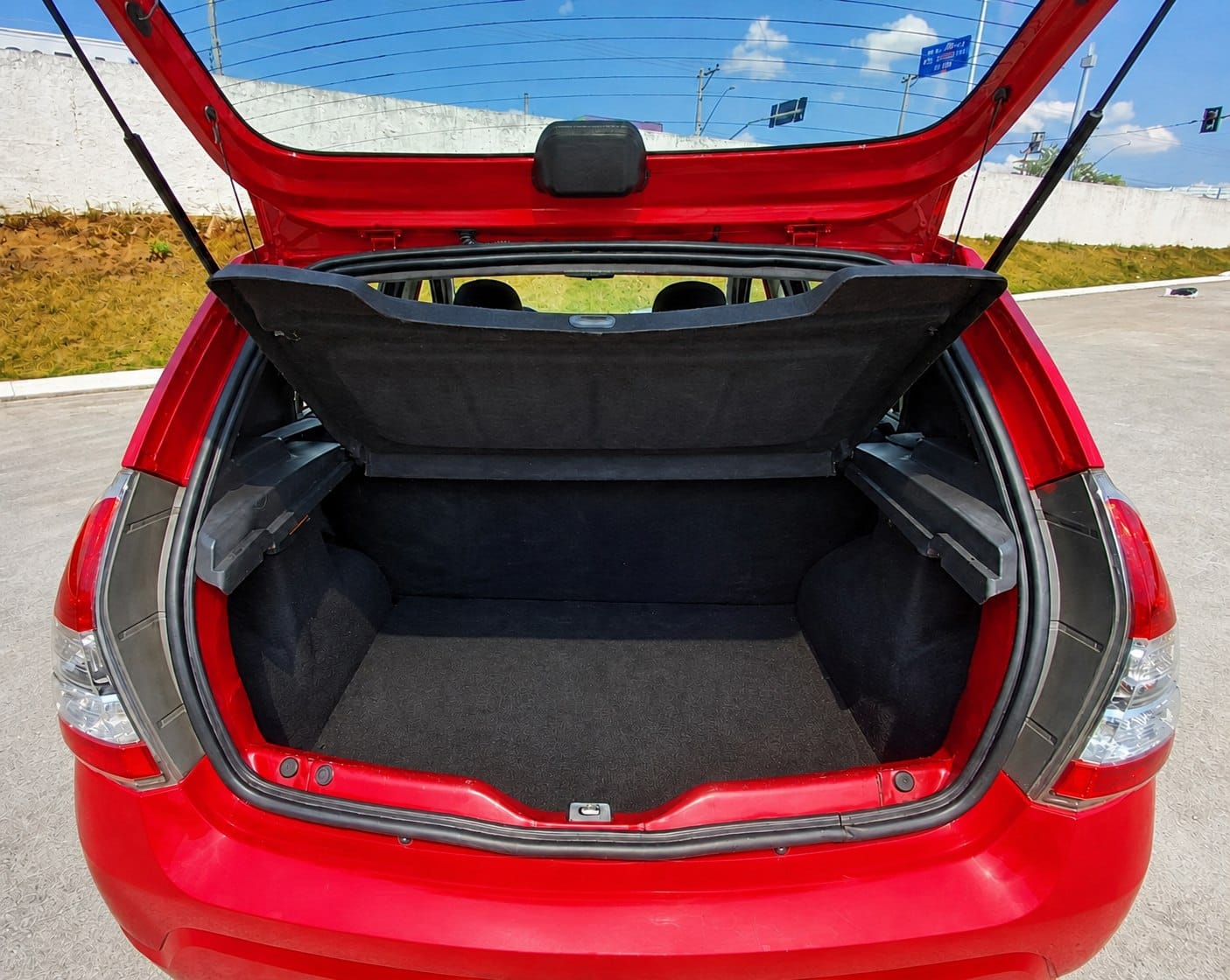 Sandero TechRun 2014 à Venda em Jacareí | Facilita Autos - Imagem 11
